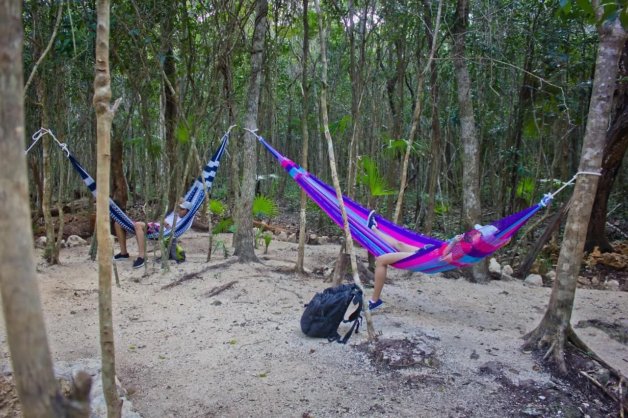 Aldea Maya-Ha Cabanas Con Cenotes Puerto Morelos Parque de Campismo