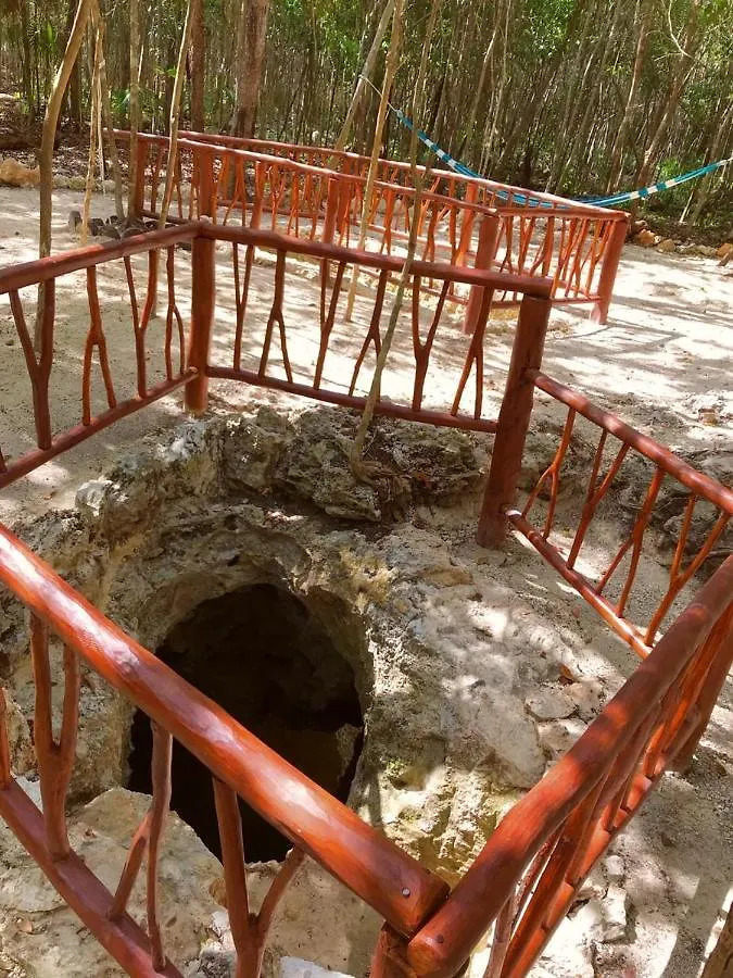 Aldea Maya-Ha Cabanas Con Cenotes Puerto Morelos México