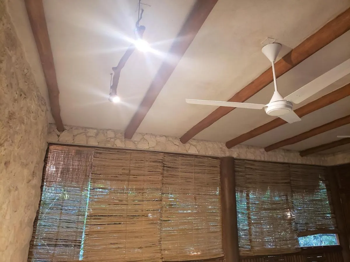 Camping Aldea Maya-Ha Cabañas con cenotes Puerto Morelos