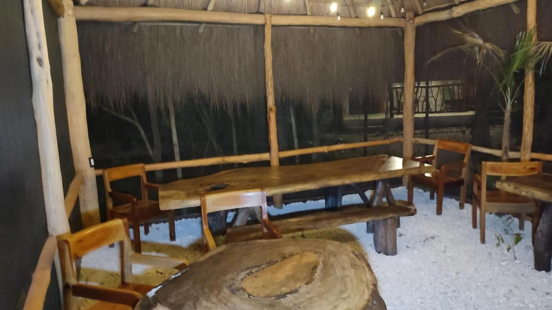 Aldea Maya-Ha Cabañas con cenotes Puerto Morelos Camping
