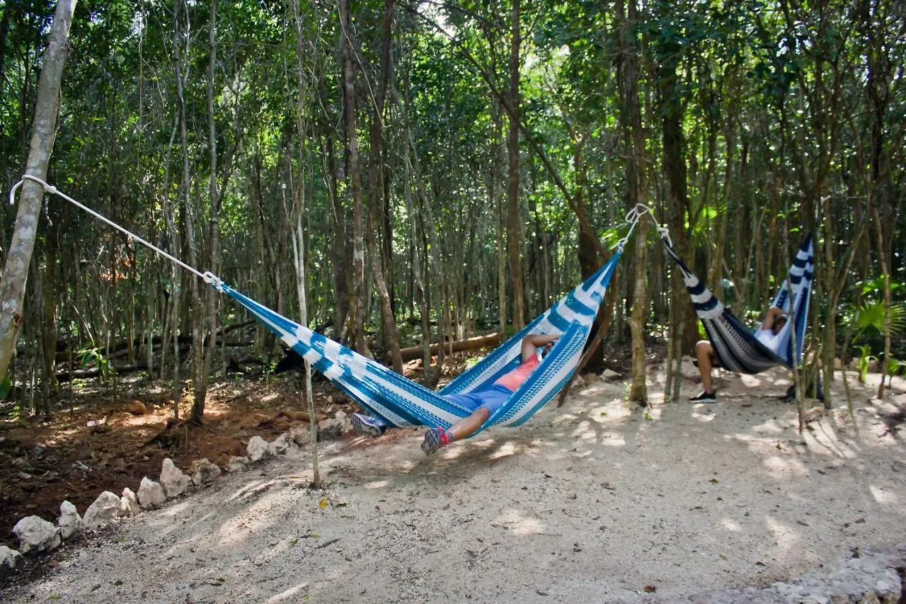 *** Camping Aldea Maya-Ha Cabañas con cenotes Puerto Morelos México